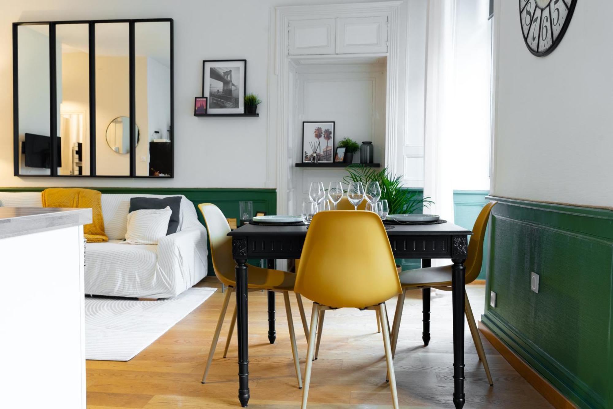 Chez Louise Et Paul, L'Appart Du Centre Dinan Kültér fotó